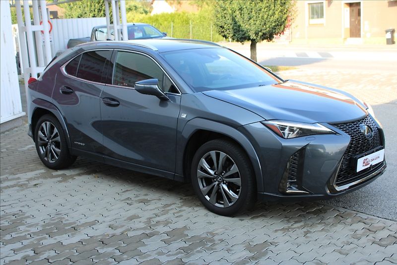 Lexus UX 250h 2,0 1.majitel ZÁNOVNÍ - fotka 2 z 10
