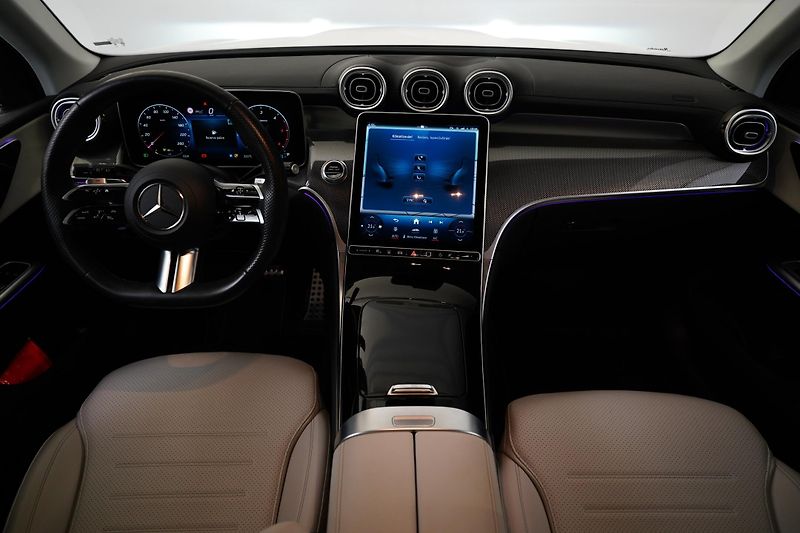 Mercedes-Benz GLC - fotka 5 z 26