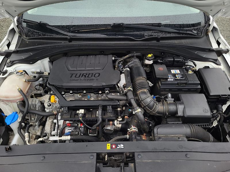 Hyundai i30 WG 1.5 T-GDI 118kW SMART *ČR - fotka 32 z 44