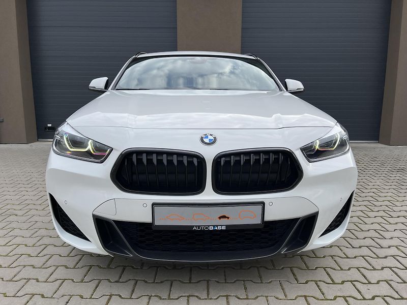 BMW X2 (2021) 2,0xD M-packet 140Kw,TZ,head-u - fotka 4 z 43