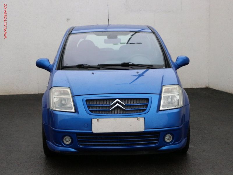 Citroën C2 (2004) 1.4i, autoAC, temp - fotka 2 z 3