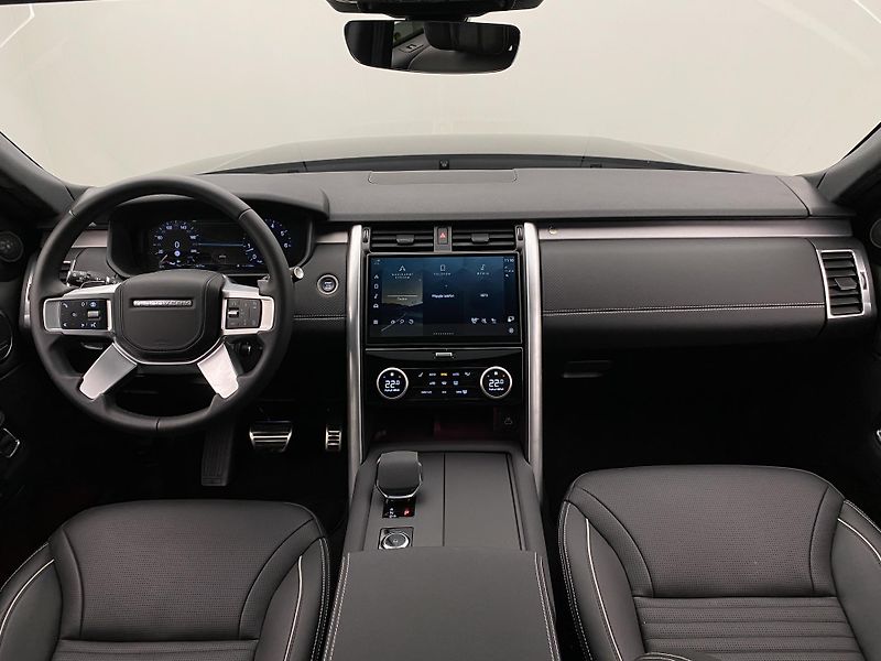 Land Rover Discovery P360 R-DYNAMIC SE AWD - fotka 2 z 42