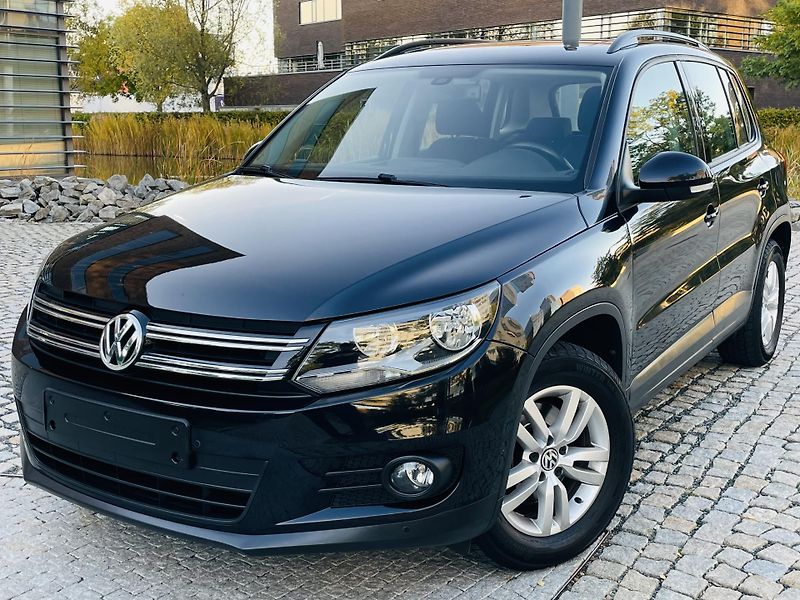 Volkswagen Tiguan 1.4TSI MANUÁL SENZORY TAŽNÉ  - fotka 1 z 45