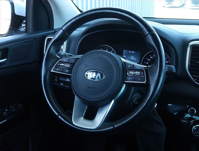 Kia Sportage (2019) 1.6 GDI, Serv.kniha, Navi - fotka 22 z 22