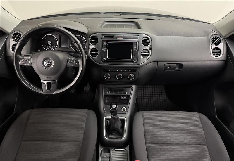 Volkswagen Tiguan 2,0 110kW 4X4 NAVI SERVIS TZ - fotka 7 z 41