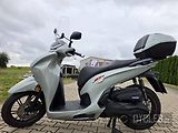 Honda SH 350 i (2022) - náhled 11