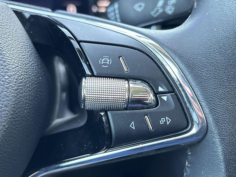 Škoda Karoq (2023) 1.5 TSI Style + - fotka 22 z 28