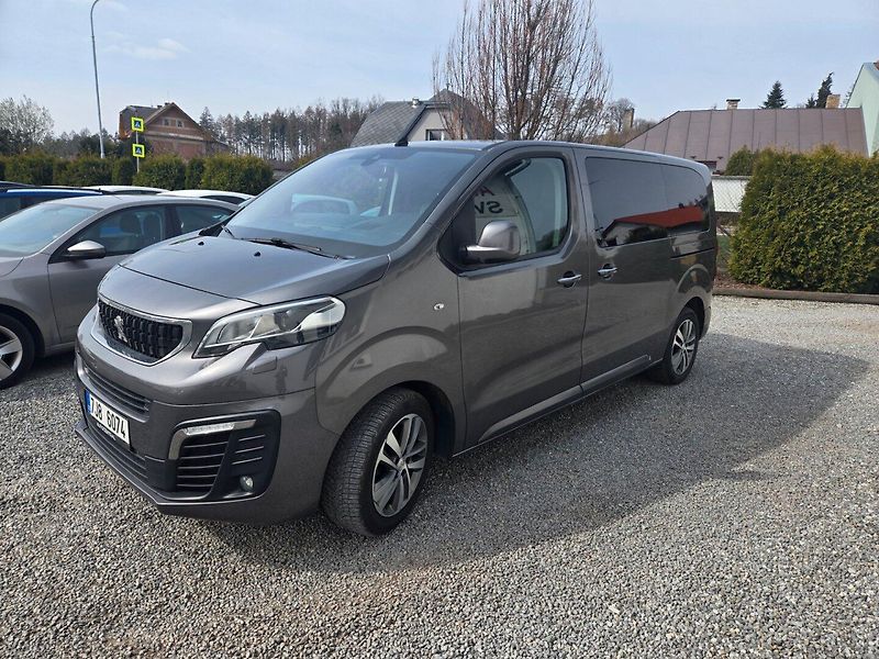 Peugeot Traveller (2016) 2.0 HDi DPH - fotka 7 z 24