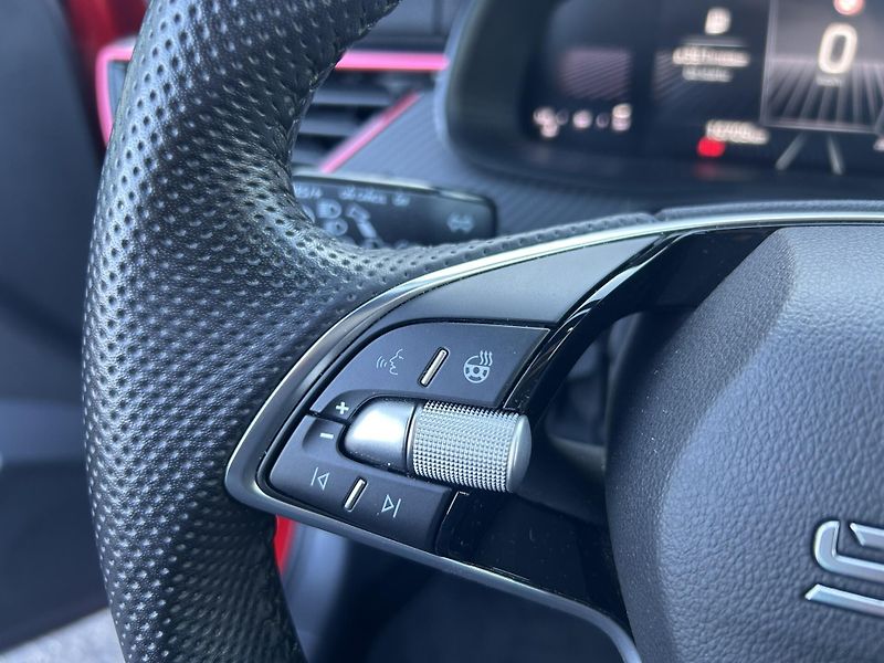 Škoda Kamiq 1.0TSi 85kW Monte Carlo - fotka 16 z 28