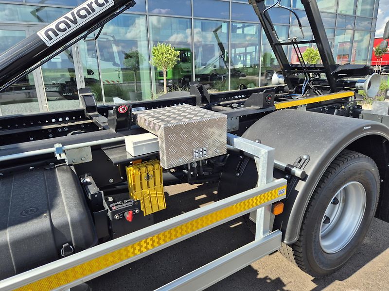 Iveco Eurocargo 140E25 KONTEJNER TAŽNÁ VERZE - fotka 5 z 20