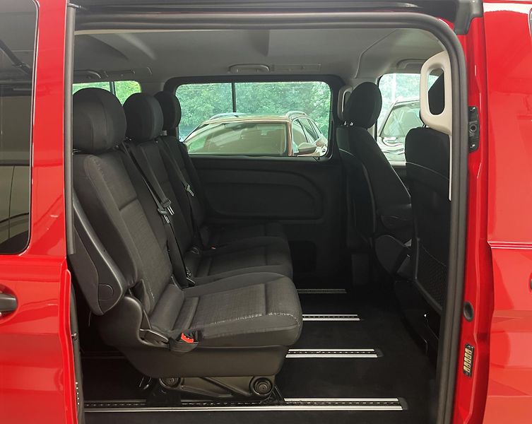 Mercedes-Benz Vito Tourer 114CDi, Long 8míst ČR - fotka 12 z 28