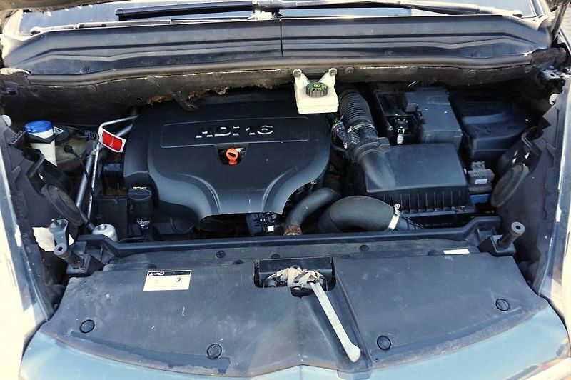 Citroën C4 Picasso (2012) EXCLUSIVE 2,0 HDI 120 kW - fotka 37 z 38