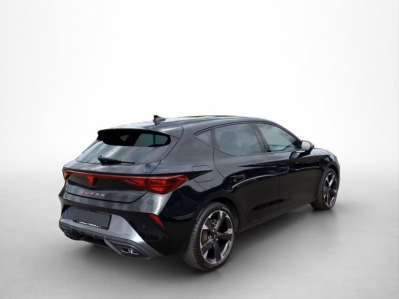 Cupra Leon 1.5 eTSI 110kW DSG 1.Maj DPH - fotka 4 z 10