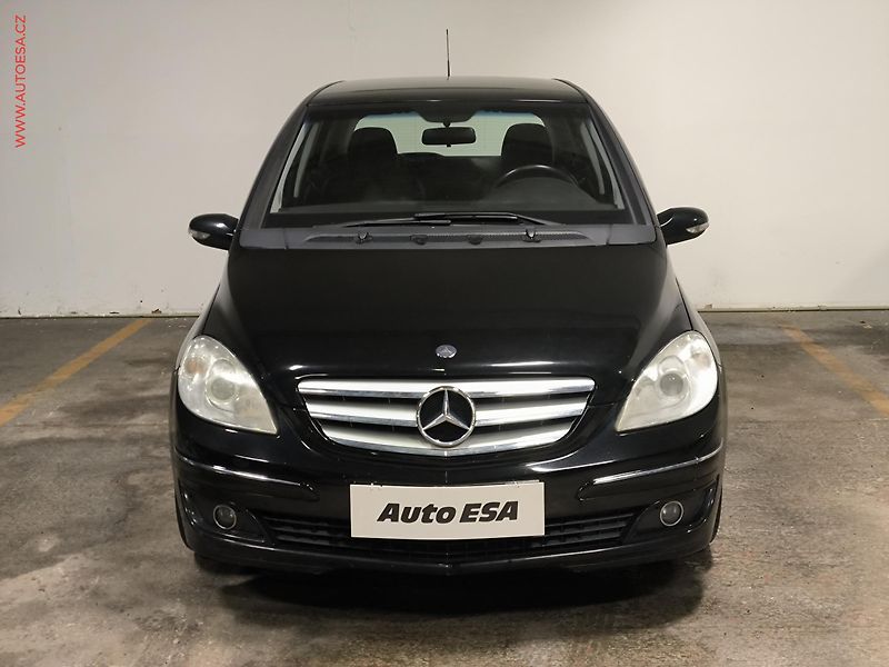 Mercedes-Benz Třídy B (2006) 2.0 CDi, AC - fotka 2 z 17