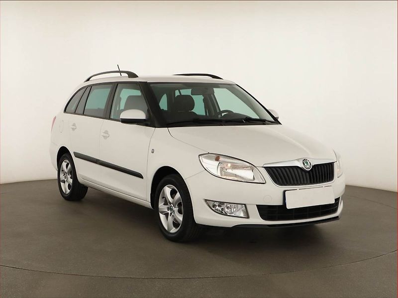 Škoda Fabia (2012) Ambition 1.2 TSI, Tempomat - fotografie inzerátu