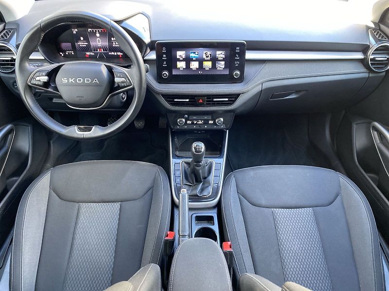 Škoda Fabia (2025) 1.0 TSI Top Selection - fotka 5 z 33