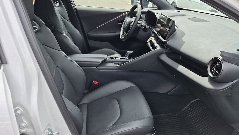 Toyota C-HR Executive Tech 1.8L - fotka 12 z 30