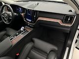 Volvo XC60 B5 AWD ULTIMATE DARK AUT  - náhled 25