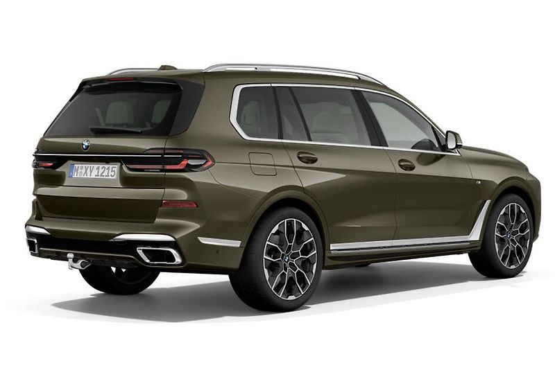 BMW X7 xDrive40i - fotka 2 z 4