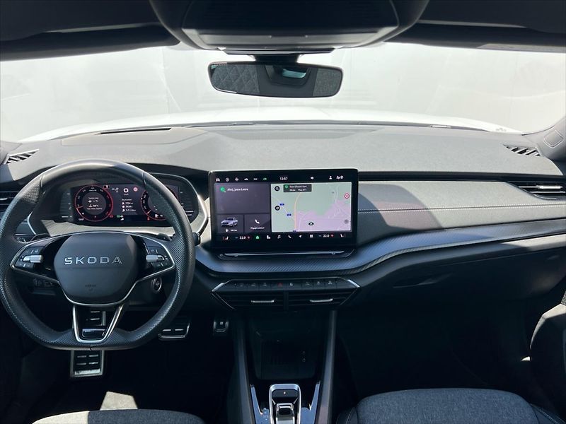 Škoda Octavia 2,0 TDi 110kW 7DSG SPORTLINE - fotka 5 z 29