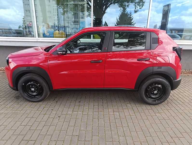 Fiat Grande Panda (2026) Pop 1.2 Turbo Hybrid 110k - fotka 4 z 36