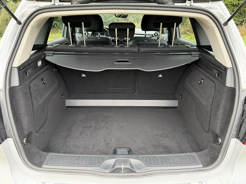 Mercedes-Benz Třídy B B 180 CDi 80kW - fotka 29 z 32