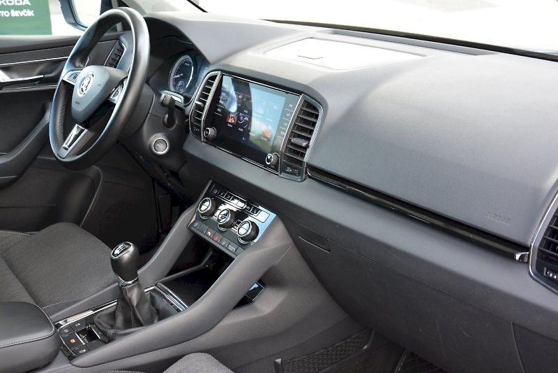 Škoda Karoq (2019) 1.5 TSI 110 kW Style EXTRA - fotka 17 z 26