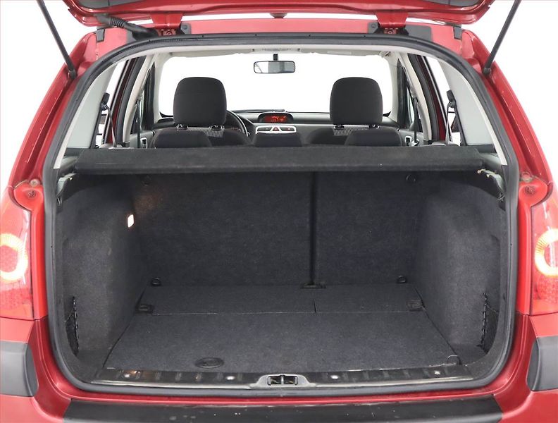 Volkswagen Touareg (2020) 3.0 TDI - fotka 12 z 24