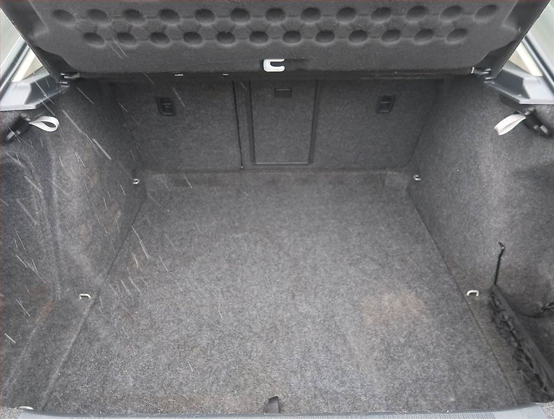 Škoda Octavia (2012) Ambition 2.0 TDI, Automat - fotka 14 z 17