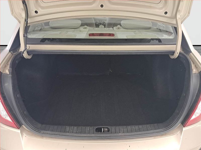 Hyundai Accent (2009) 1.5 CRDi, nová STK - fotka 13 z 14