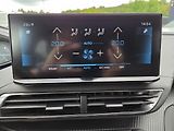 Peugeot 3008 (2023) 1.5 BHDi 130 ALLURE MAN6 - náhled 18