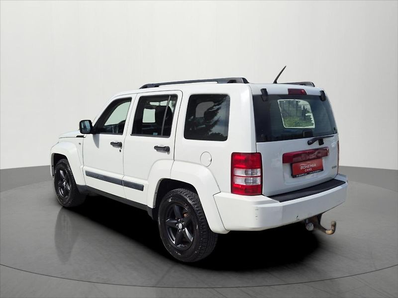 Jeep Cherokee 2,8 CRD L MANUAL ČR - fotka 5 z 18