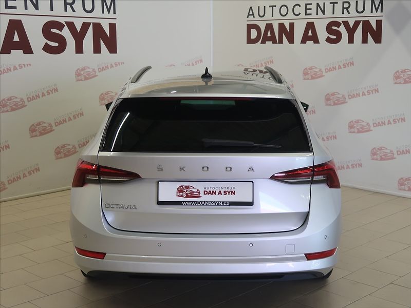 Škoda Octavia 2,0 TDI DSG 1.majitel CZ - fotka 5 z 34
