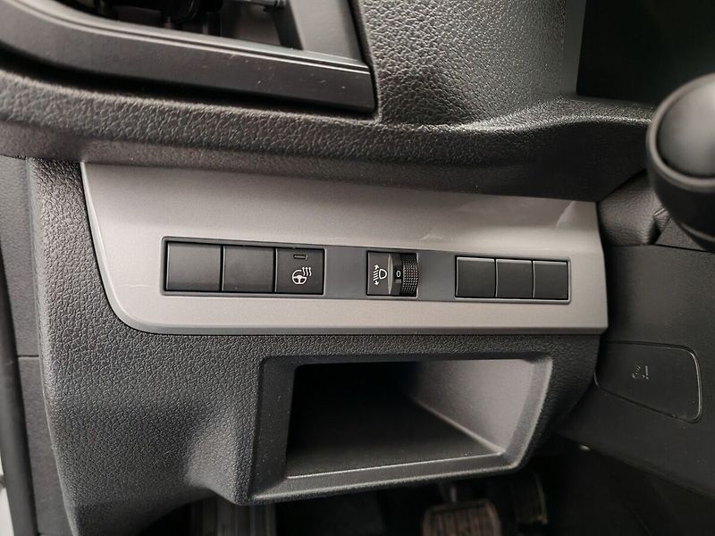Toyota ProAce Panel Van L2 - 2.0L Diesel 177 - fotka 25 z 26