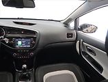 Kia Ceed (2015) 1.6 CRDi, Navi, Xenony - náhled 8