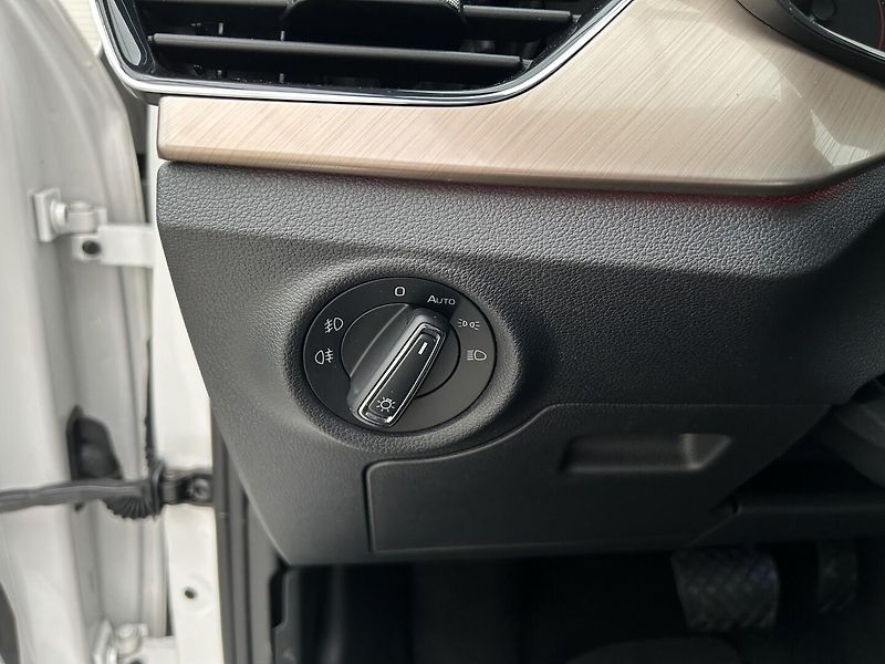 Škoda Scala 1.5 TSI Style - fotka 14 z 27