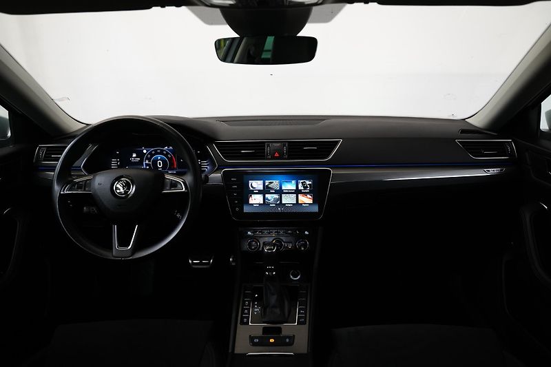Škoda Superb - fotka 6 z 6