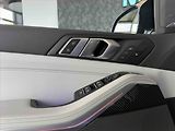BMW X5 (2025) M60i - náhled 13