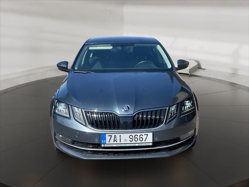 Škoda Octavia 2,0 TDI 110 Style DSG - fotka 2 z 11
