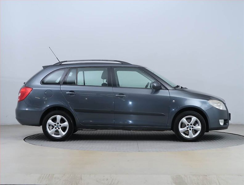 Škoda Fabia (2008) 1.9 TDI, Eko.zaplacen - fotka 6 z 14