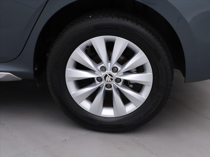 Škoda Kamiq 1,5 TSI 110kW Style DSG CZ 1.m - fotka 21 z 28