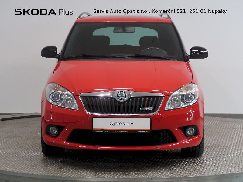 Škoda Fabia (2011) RS 1.4TSI 132KW DSG - fotka 4 z 25
