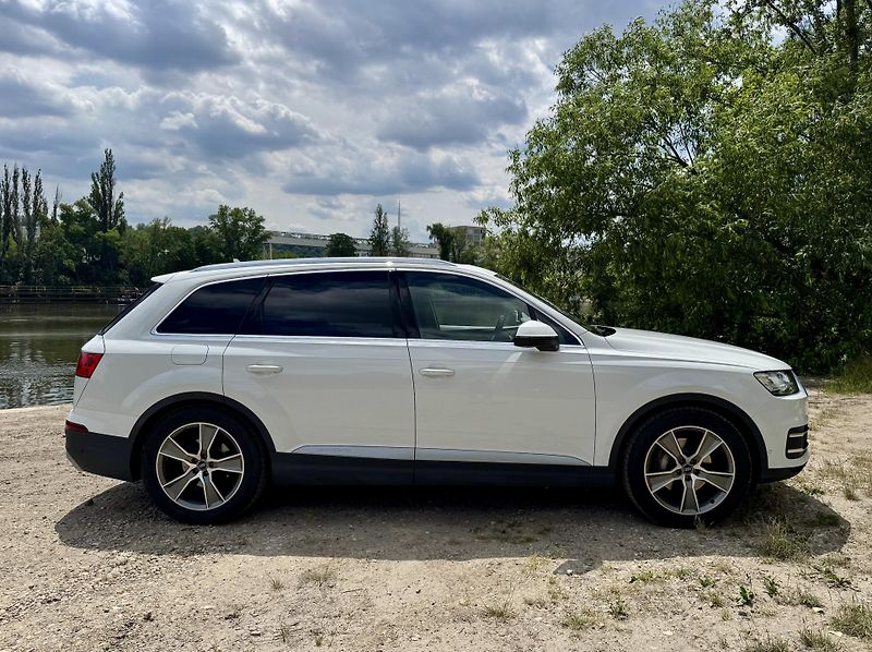 Audi Q7 3.0 TDI HNĚDÁ KŮŽE MAX - fotka 4 z 49