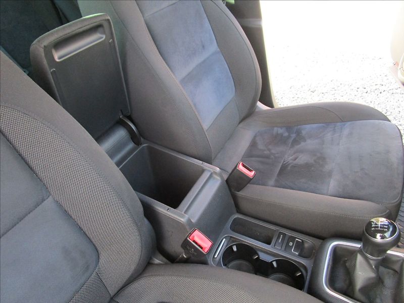 Volkswagen Tiguan 2.0TDi 4Motion Sport, aut. Kli - fotka 27 z 53