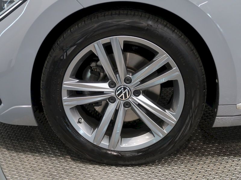 Volkswagen Arteon Shooting Brake (2024) R-LINE 2.0TDI 110KW DSG NAVI - fotka 12 z 41