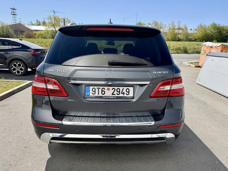 Mercedes-Benz Třídy M (2015) 350CDI 4M W166 AMG AIRMATIC ČR - fotka 7 z 27