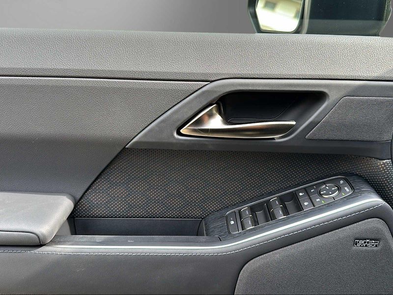 Lexus GX 550 (2025) Luxury - fotka 33 z 40
