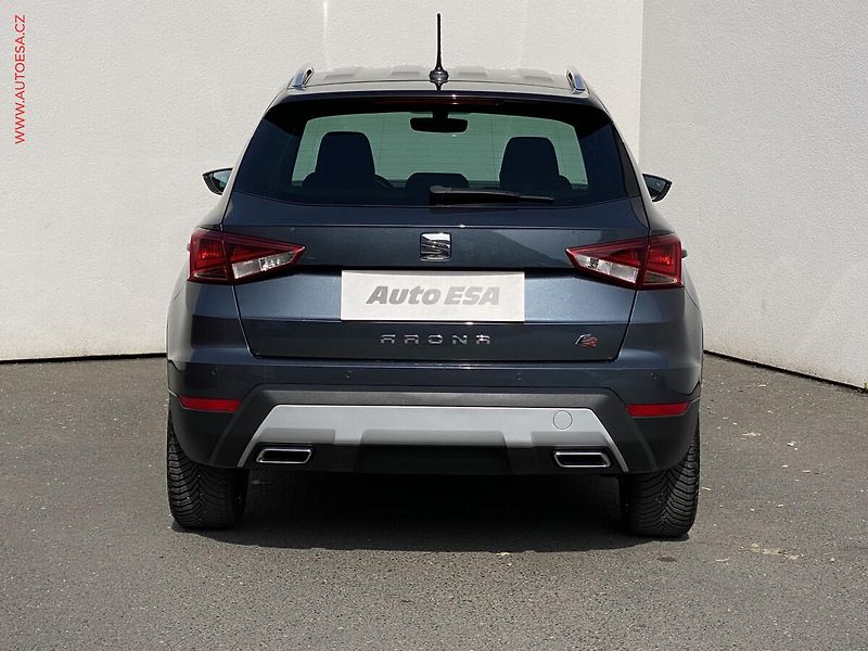 Seat Arona (2019) 1.5 TSi, FR, LED, navi - fotka 5 z 19