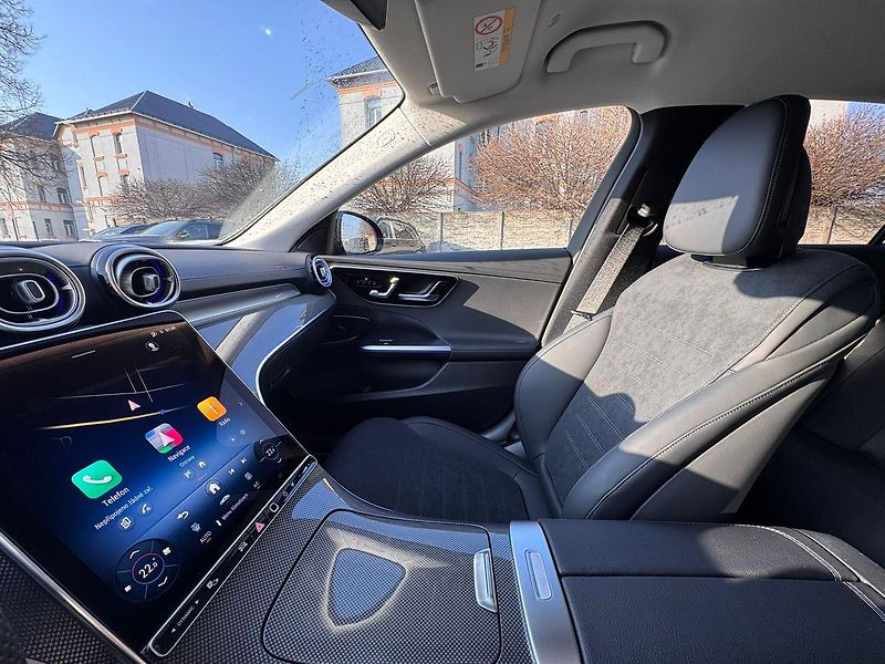 Mercedes-Benz Třídy C (2025) C 220 d 4MATIC - fotka 14 z 23