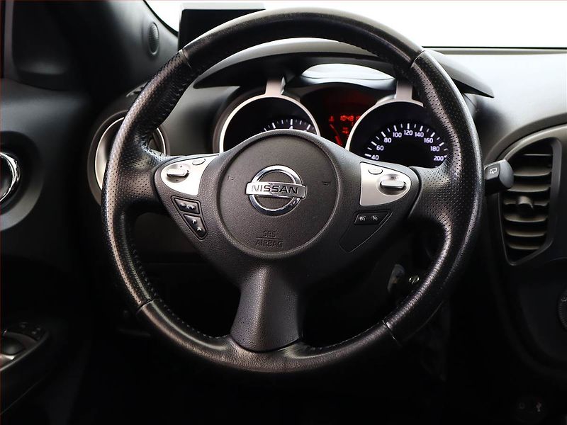 Nissan Juke (2010) 1.6 i, Tempomat - fotka 13 z 15